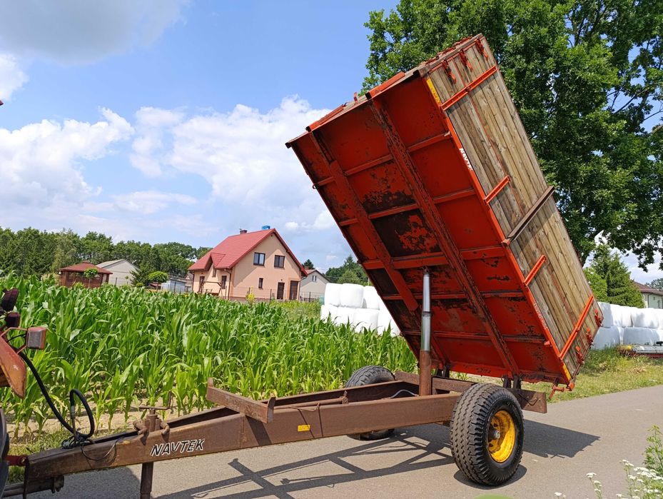 Przyczepa Wywrotka jednoosiowa Fabryczna  5 Ton