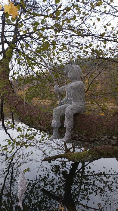 Mały wędkarz-oryginalna ozdoba ogrodowa