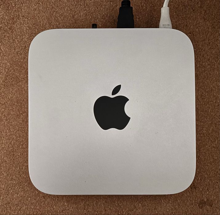 Mac Mini Intel i7 - 1TB 16 RAM