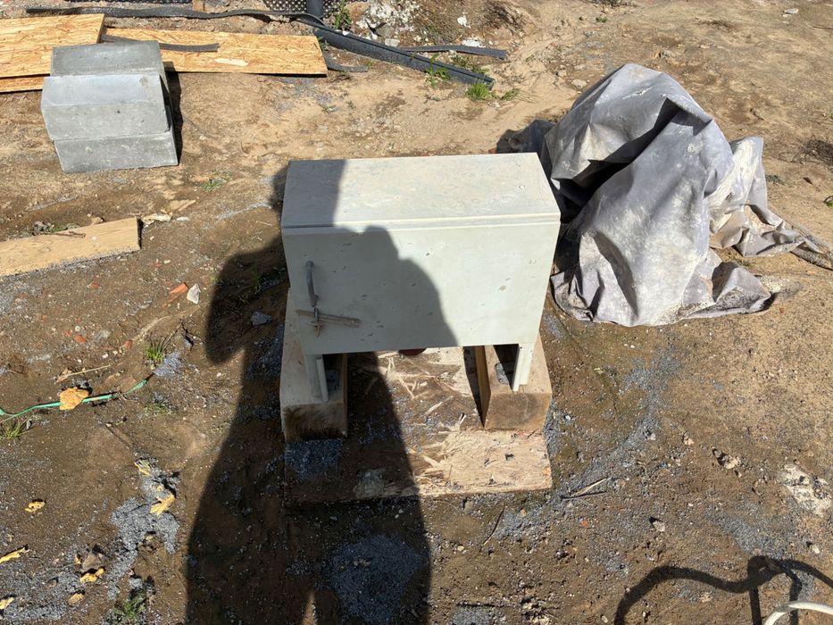 Rozdzielnica budowlana metalowa