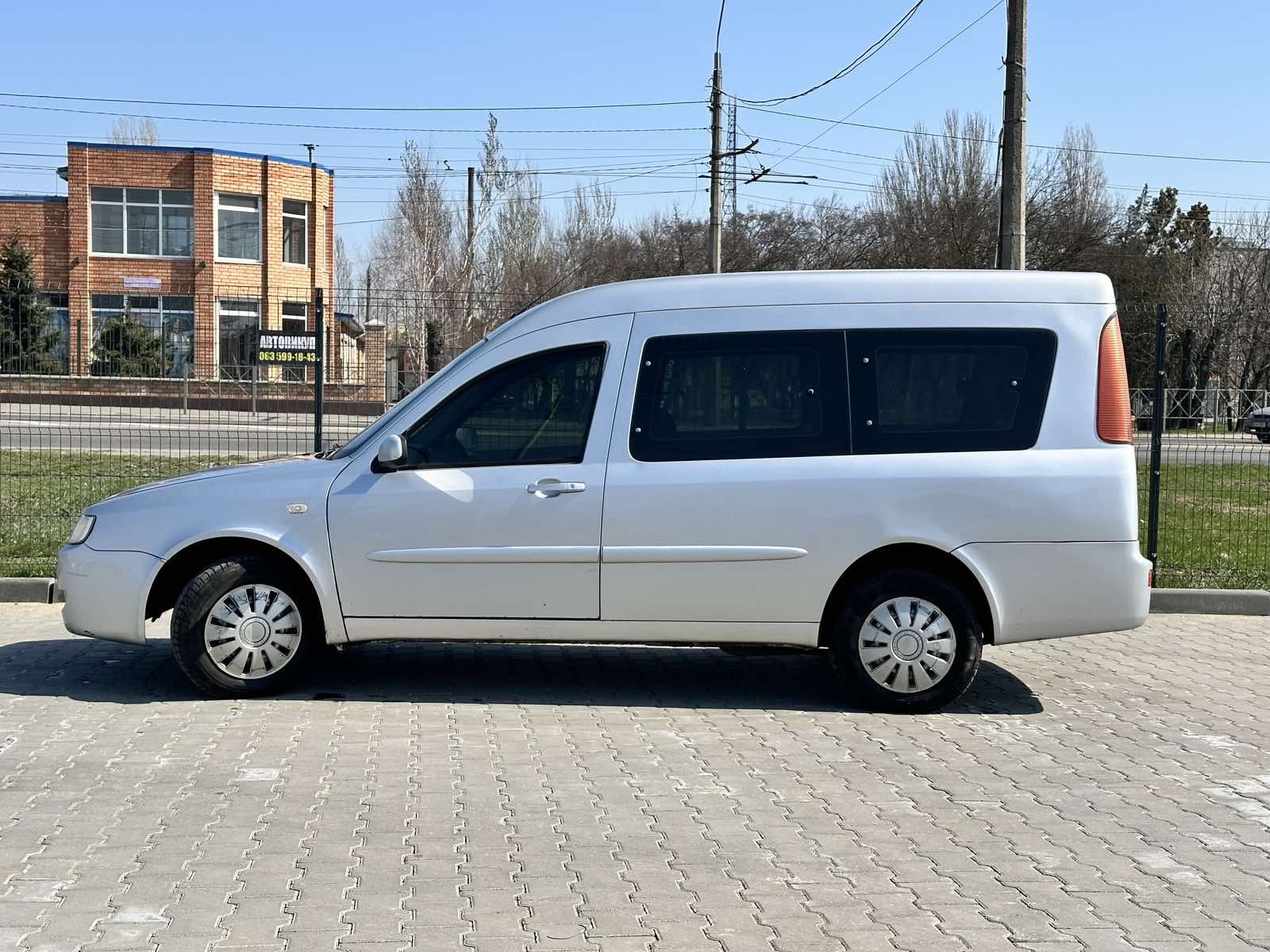 Chery karry A-18