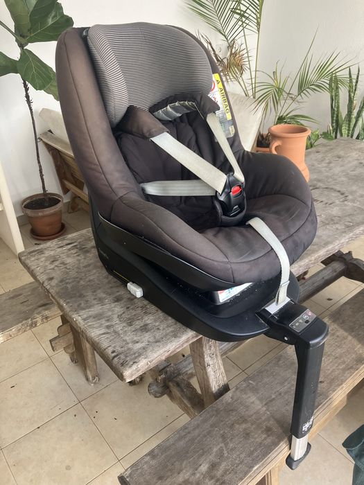 Isofix e cadeira de bebe (9 -24 M)