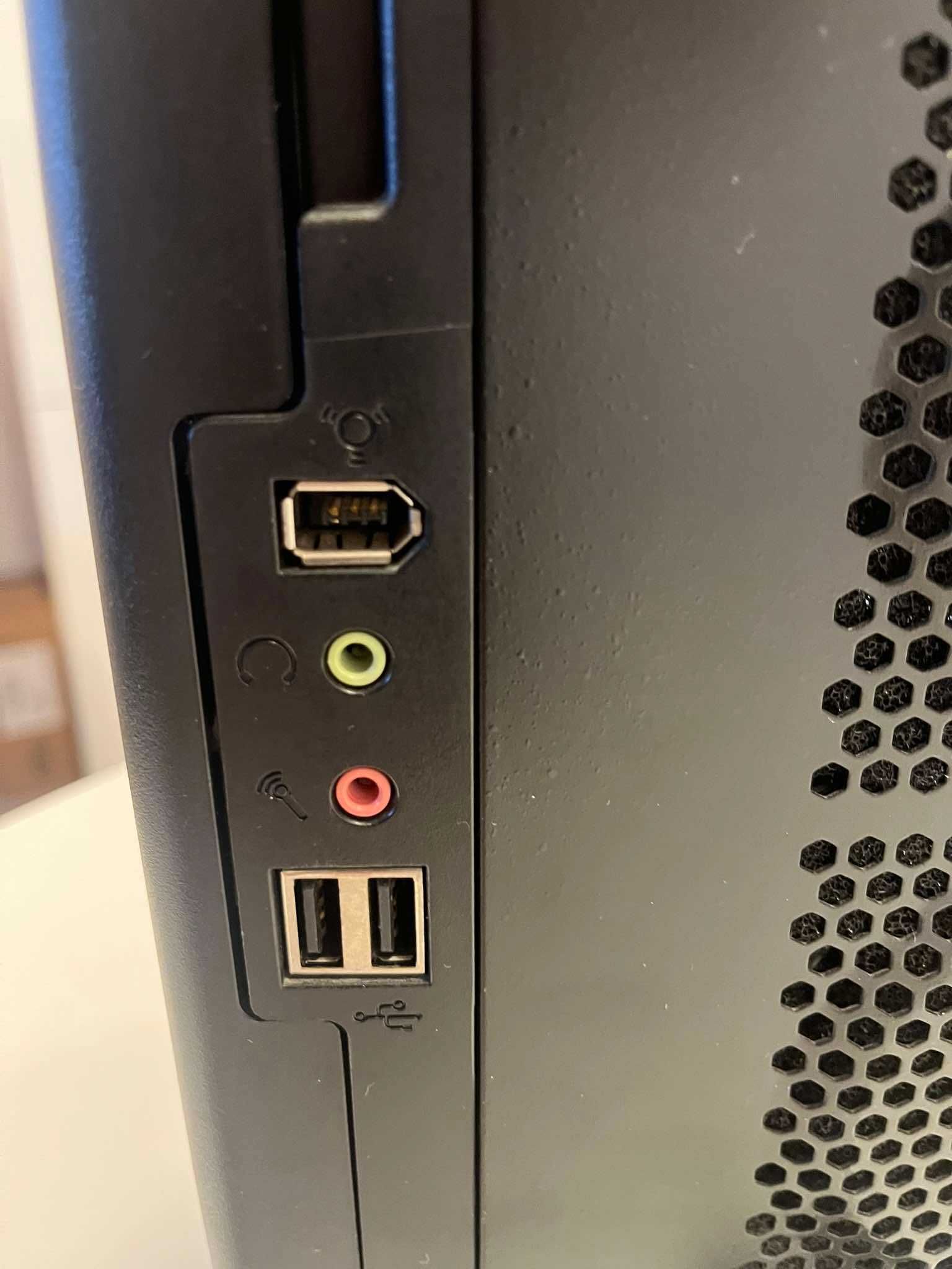 Komputer stacjonarny: Intel Core i7-3770, 16GB DDR3, ECS H67H2-M: UEFI