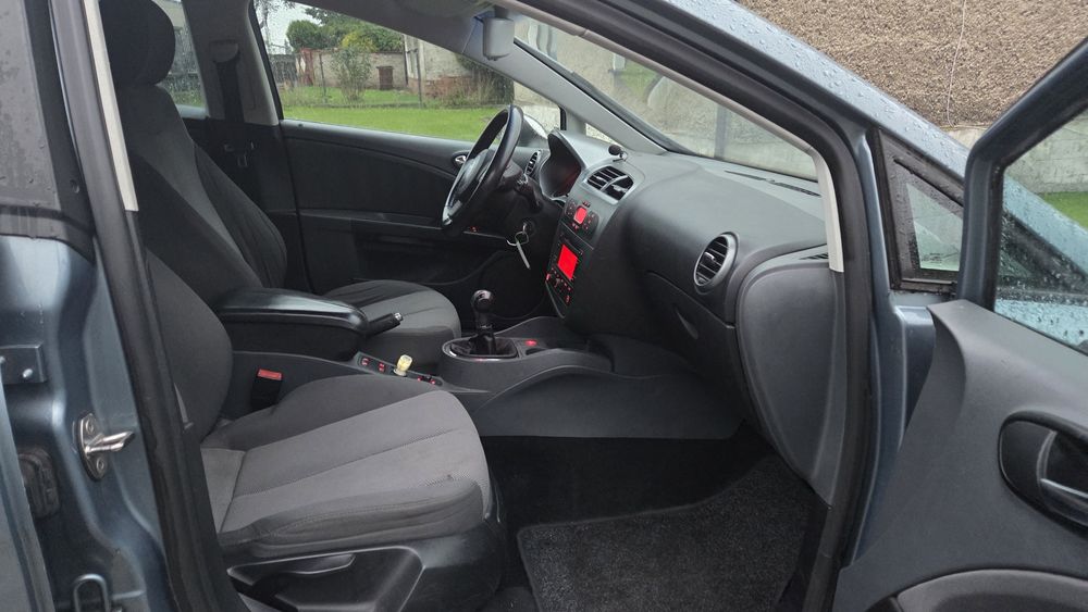 Seat leon 1,6 MPI 102KM ŁADNY