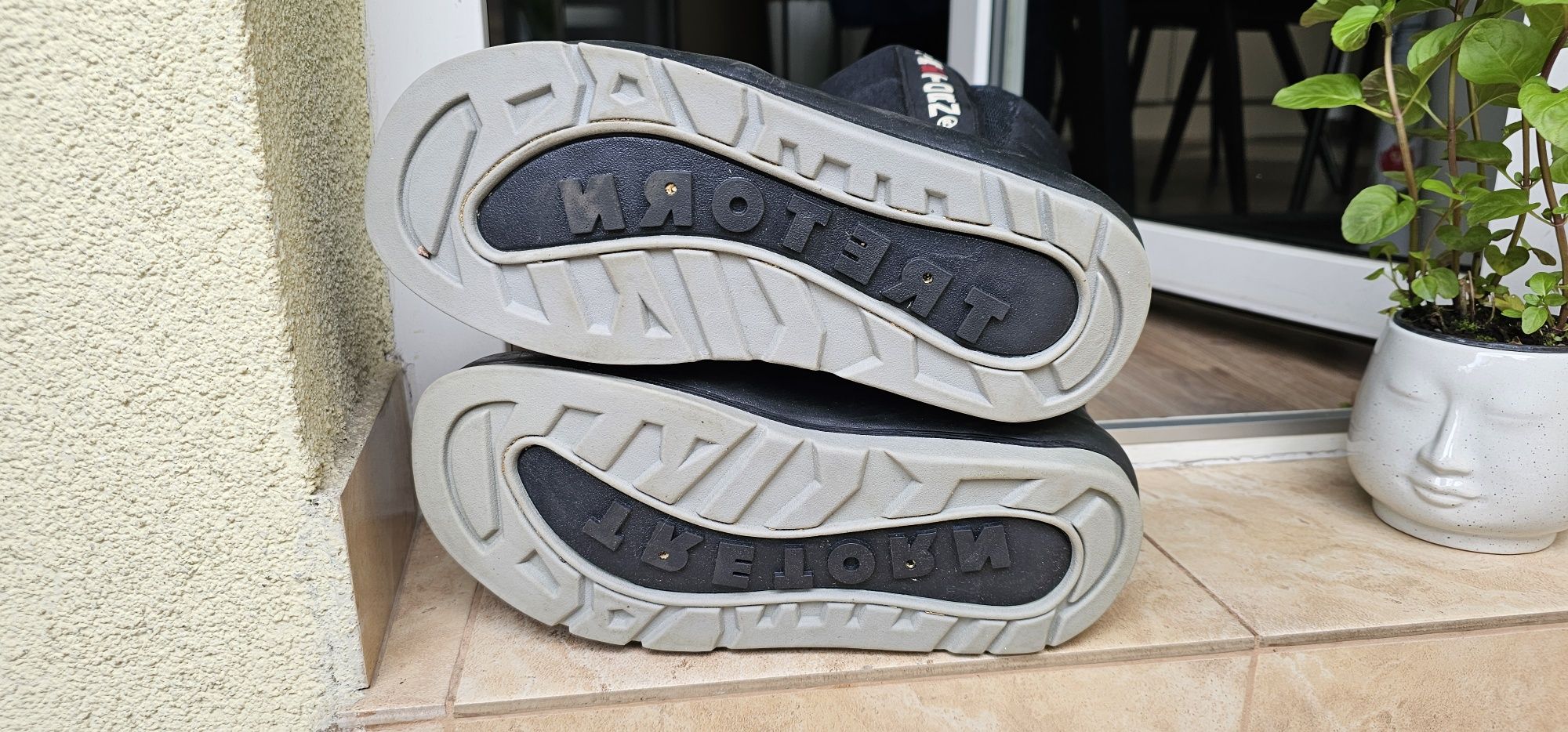 TRETORN buty zimowe męskie rozmiar 43 wkładka 27cm ocieplane