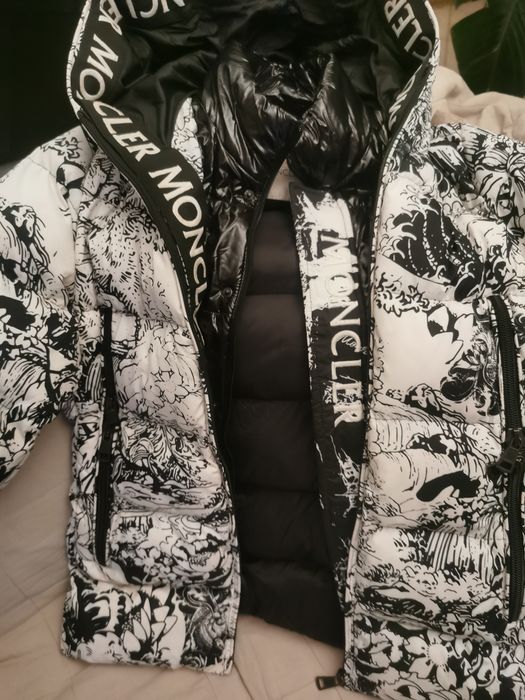 Moncler kurtka zimowa