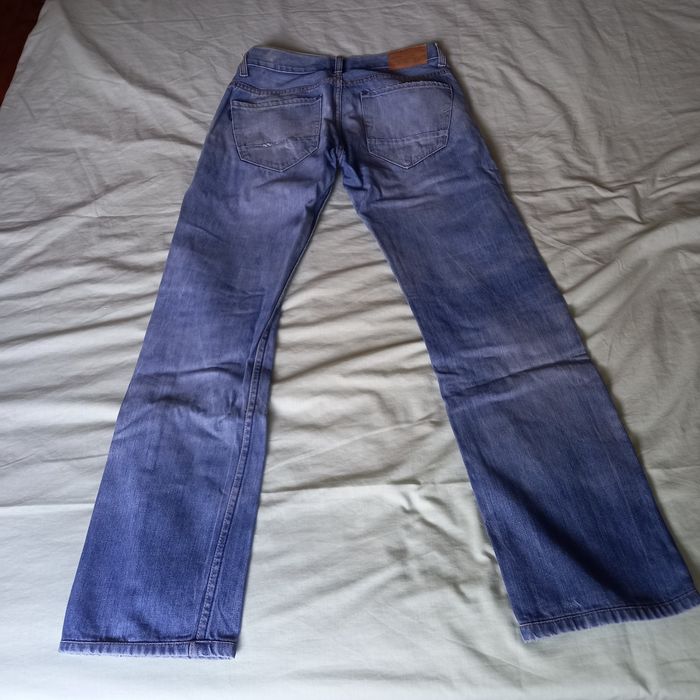 Calças azuis da Tiffosi para homem.