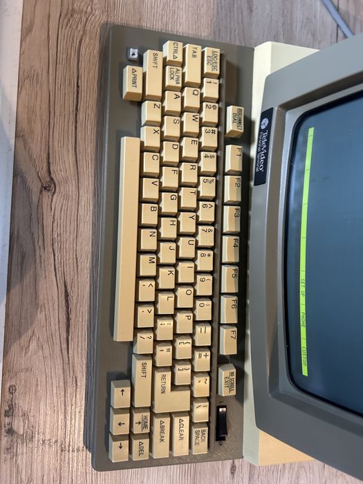 TeleVideo Personal Terminal – klasyk retro computing