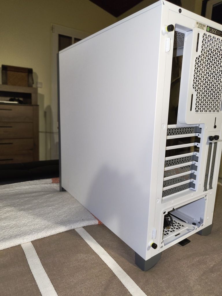 Caixa (gabinete) PC Corsair 4000D Airflow
