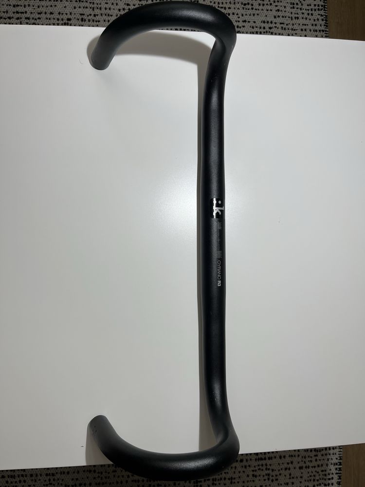 Kierownica rowerowa Fizik Cyrano R3 aluminowa
