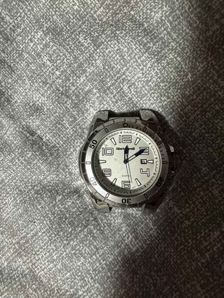 Продам вживаний годинник