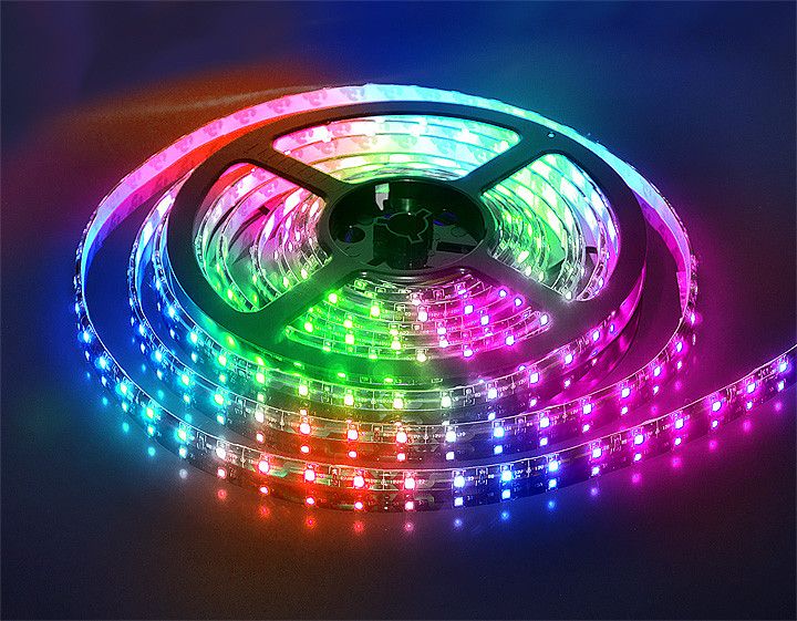 Цветная Комплект светодиодной ленты 3528 RGB  5 м с пультом