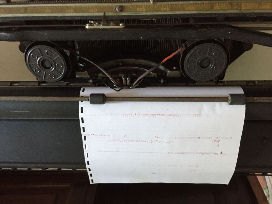 Máquina de escrever * Continental