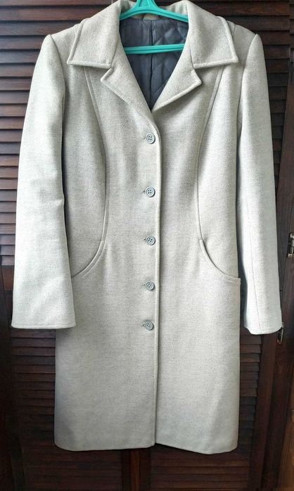 Пальто з драпу (100% вовна), 46/48 розміру, демісезонне.