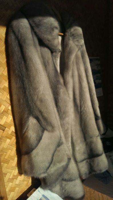Продам натуральну шубу