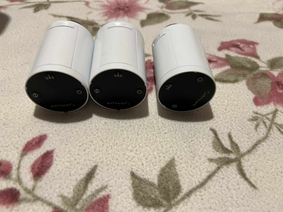 Elektroniczna głowica termostatyczna SALUS TRV10RFM [M30 x 1,5 mm]