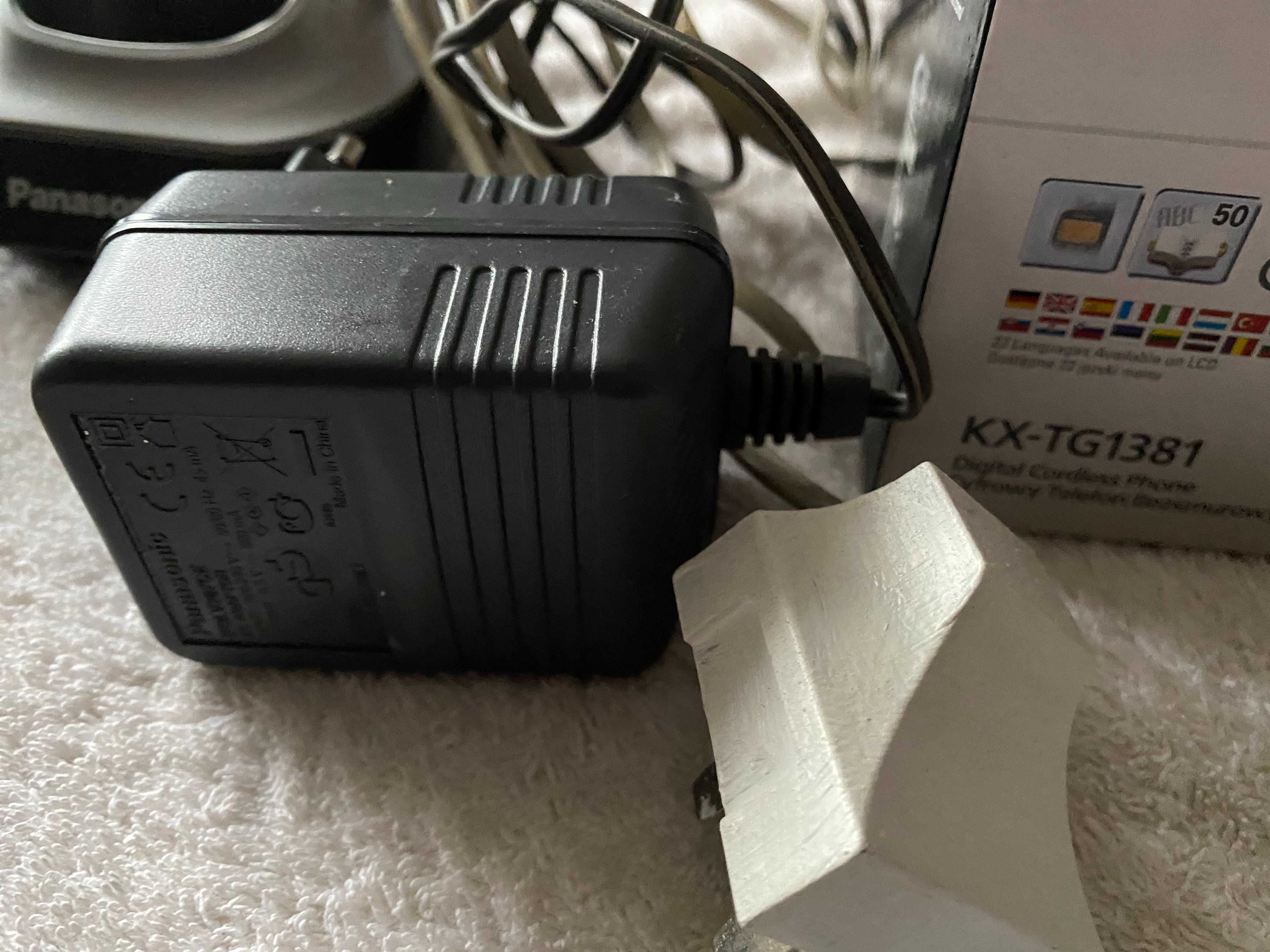 Telefon bezprzewodowy KX TG 1381