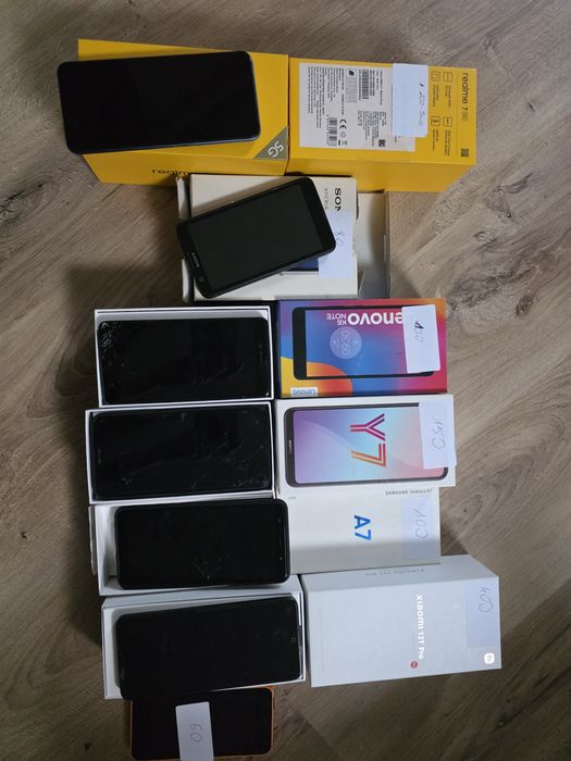 Telefony  komórkowe