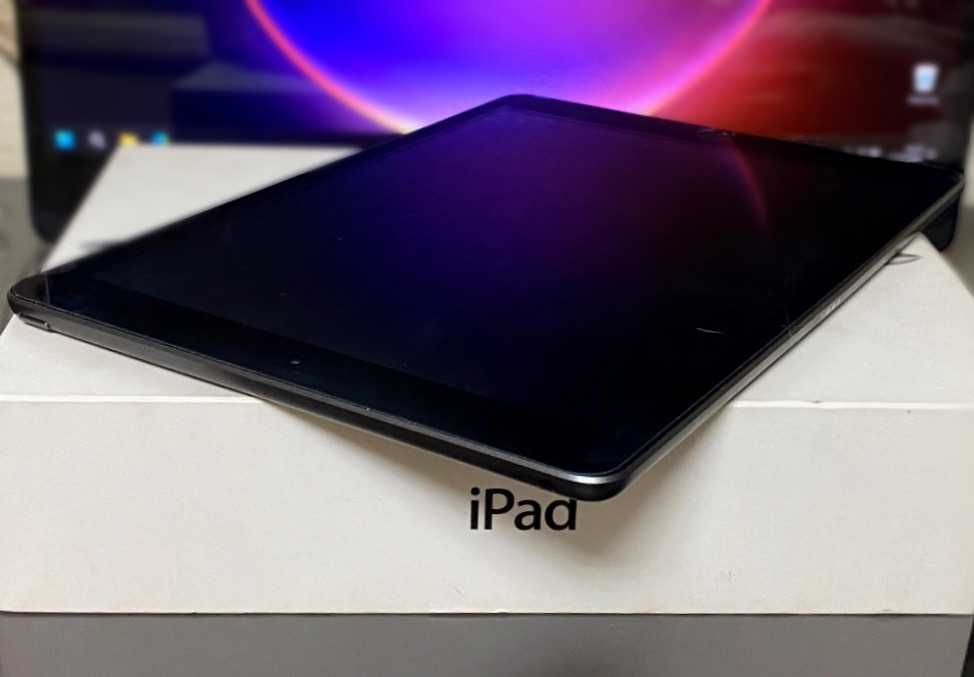 Apple iPad 10.2 (8 Gen) Wi-Fi 32Gb Space Gray