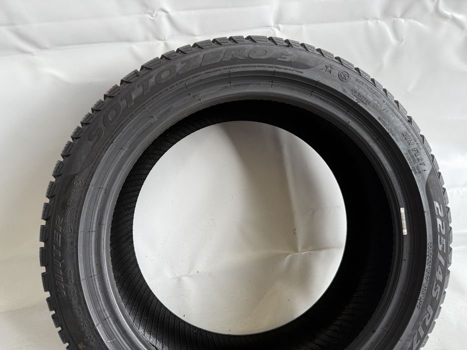 225/45/17 Pirelli Sottozero 3 RSC Run-Flat 91H 2022R (352)