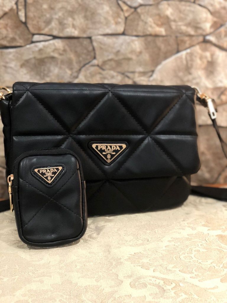 Bolsa prada nova