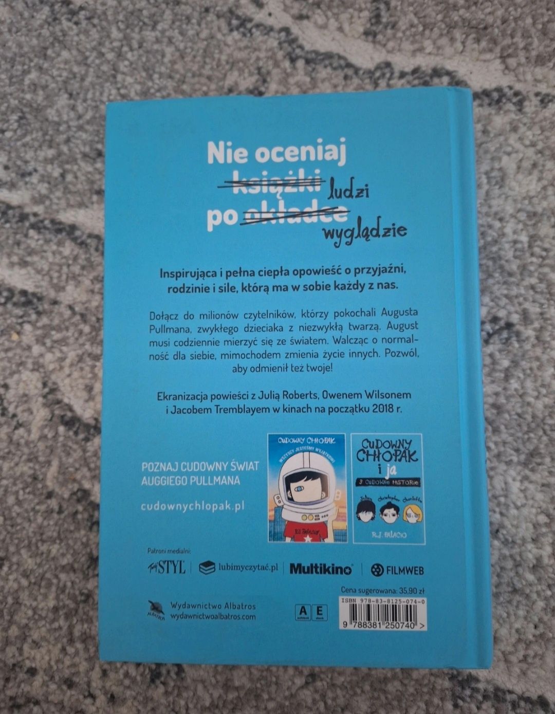 Książka cudowny chłopak R.J. Palacio