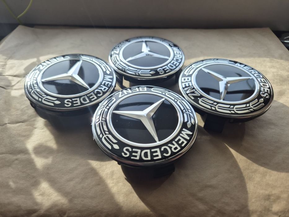 dekielki kapsle Mercedes czarno białe 75mm nowy wzór