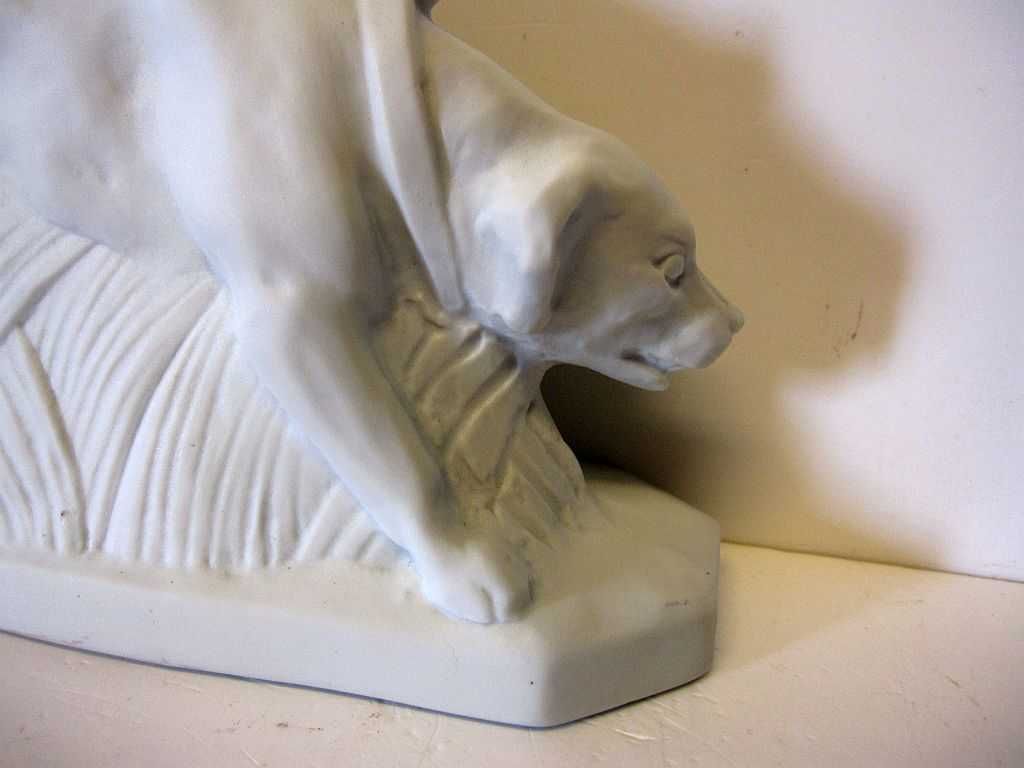 linda antiga figura em porcelana bisque europeia - Menino com cão