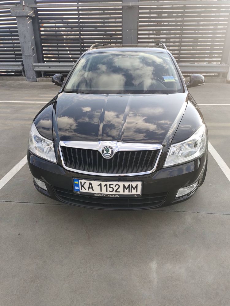 Продам Skoda Octavia 2010 року