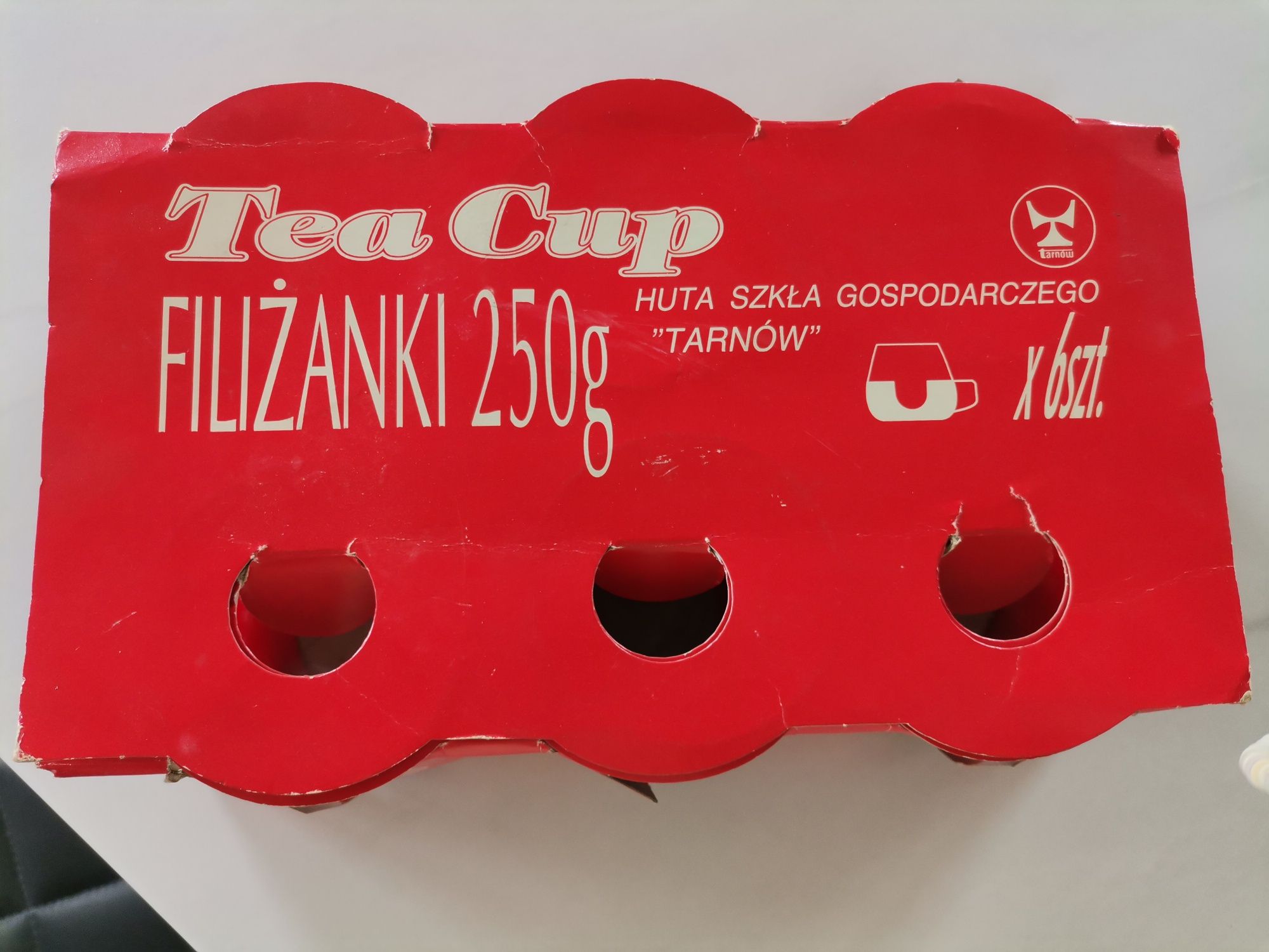 Filiżanki z prlu