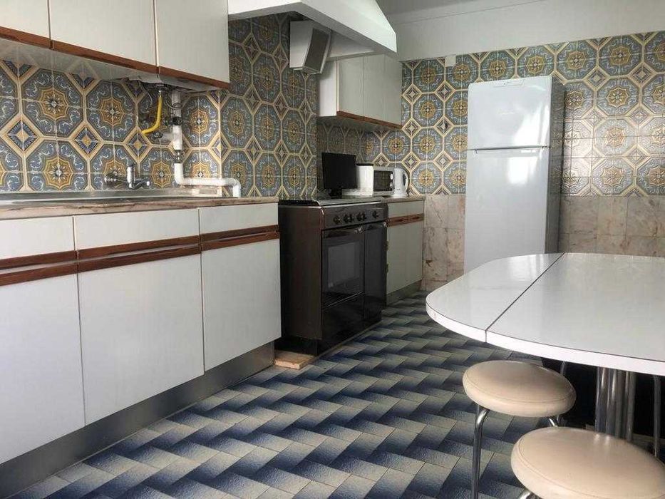Quarto para arrendar Torres Vedras