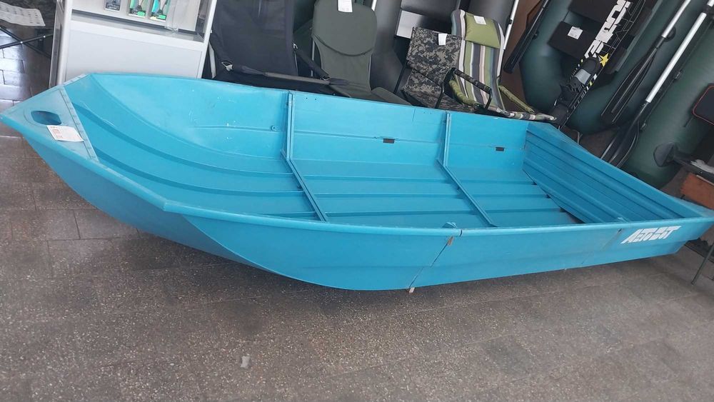 Човен Автобот мотолодка