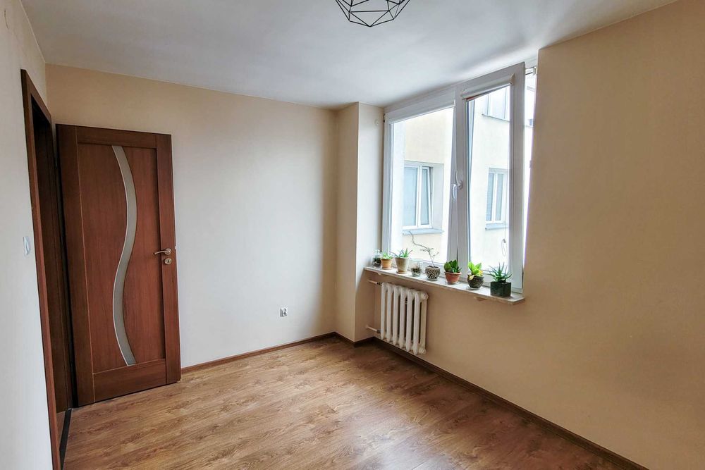 Trzypokojowe mieszkanie na pograniczu Woli i Śródmieścia, ul. Ogrodowa