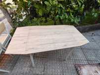 Vendo mesa cozinha extensível com 4 cadeiras