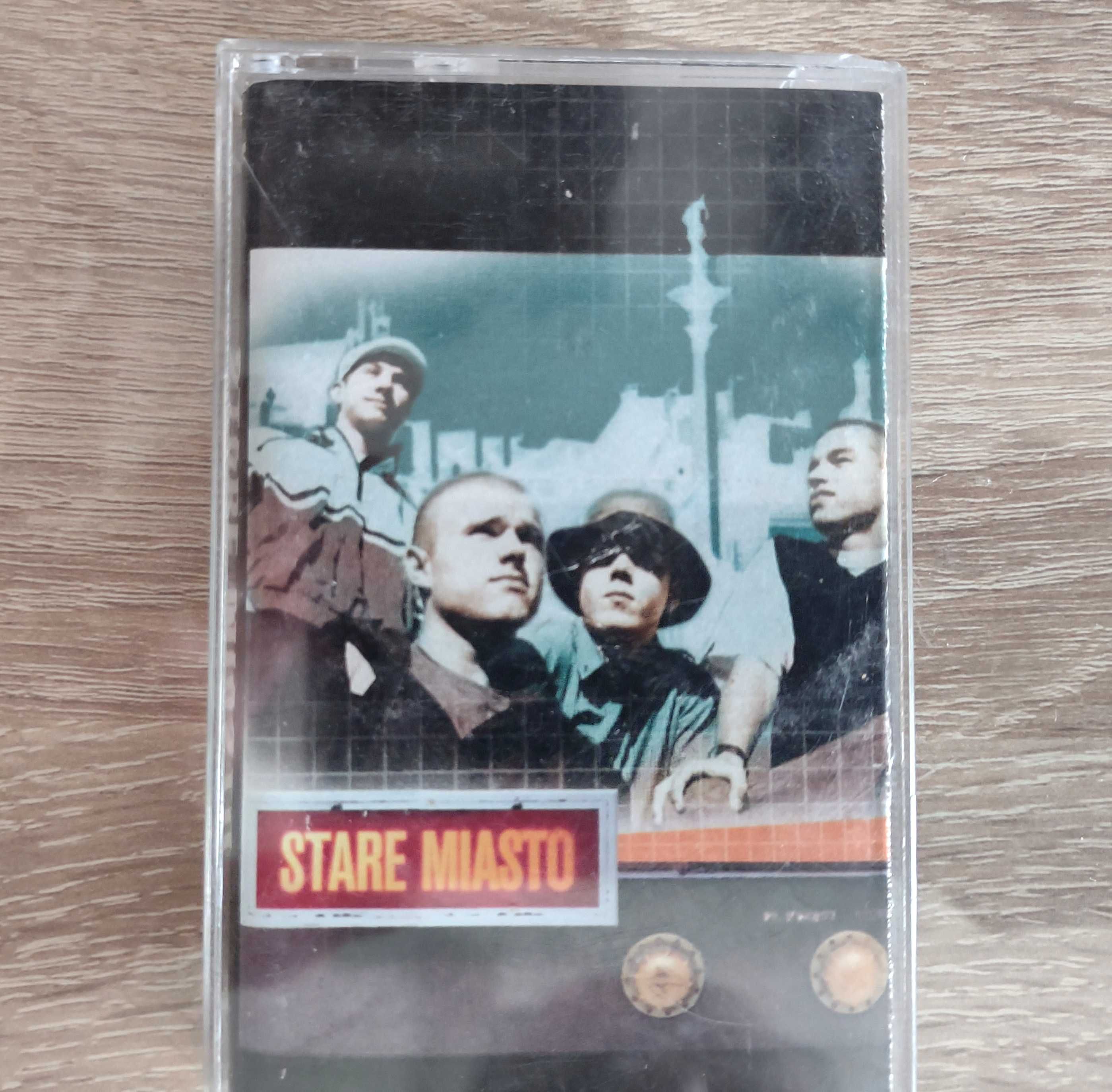 Kaseta audio STARE MIASTO, otwarta, kompletna. Stiker