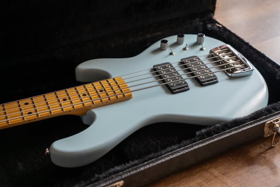 G&L Build To Order L-2500 Sonic Blue Satin Fullerton Fender Musicman