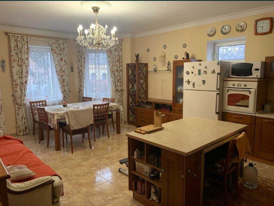 Шатиловка!Продам дом 250м2,ухоженный участок 5соток,ул.Новгородская,CB