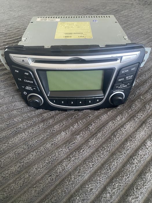 Штатна Автомагнітола ,Hyndai Accent