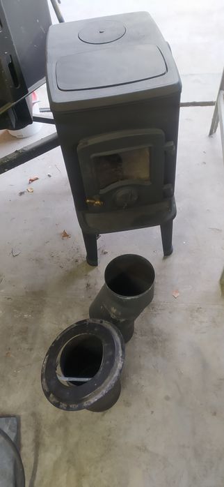 Kominek, piec z szybą