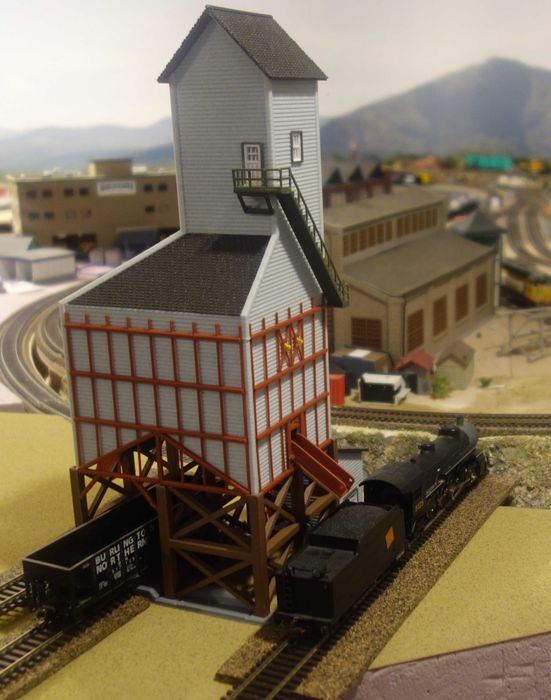 модель многоэтажки для жд макета