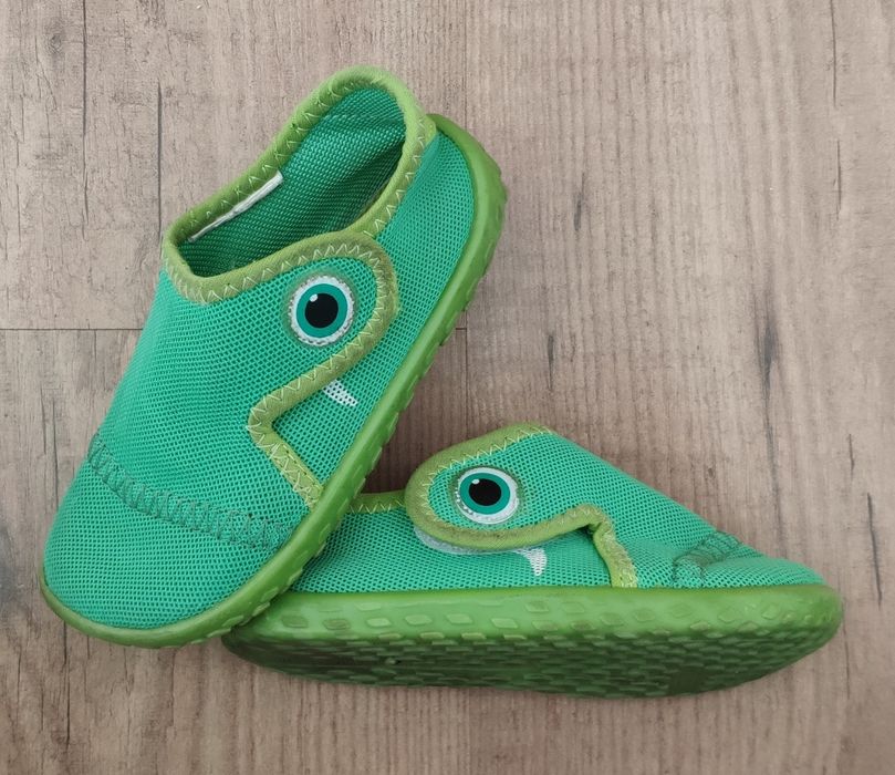 Sandália de praia 24