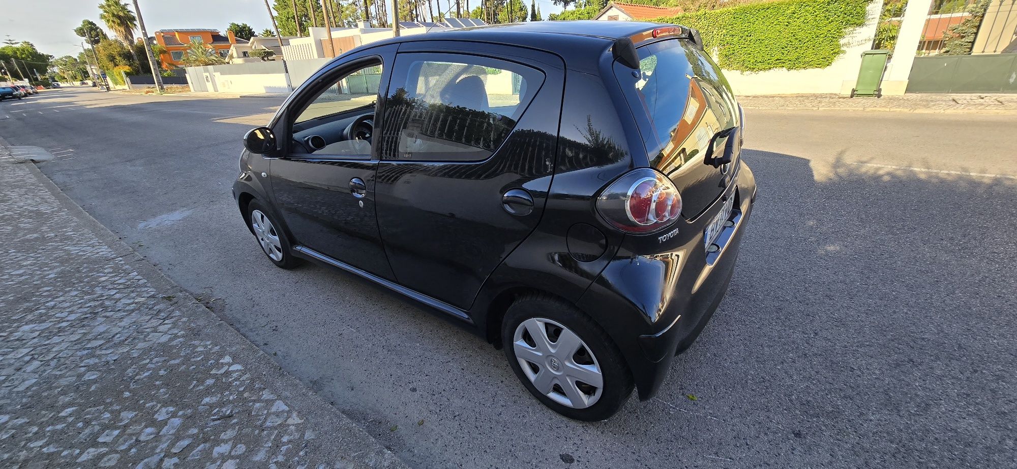 Toyota Aygo 2010  AC  5 portas