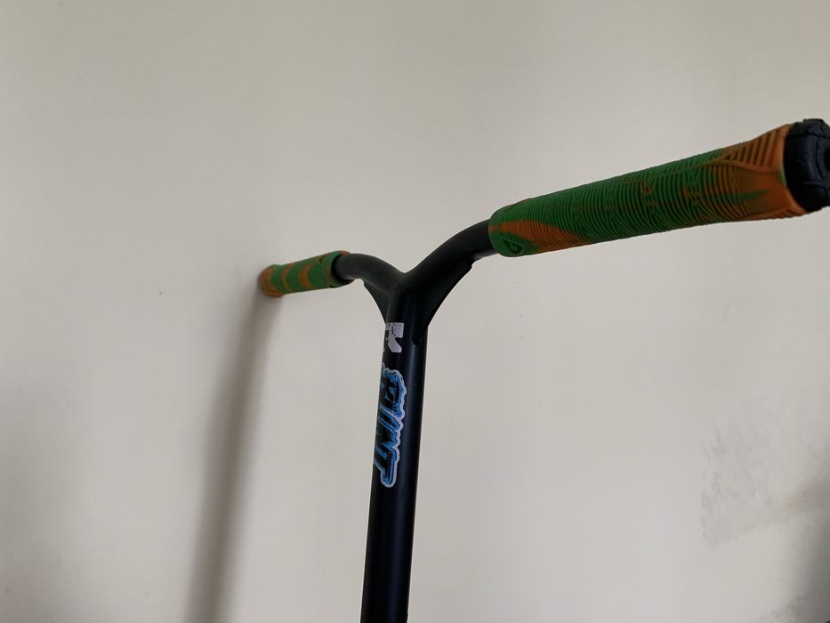 Трюковий самокат root industries type r