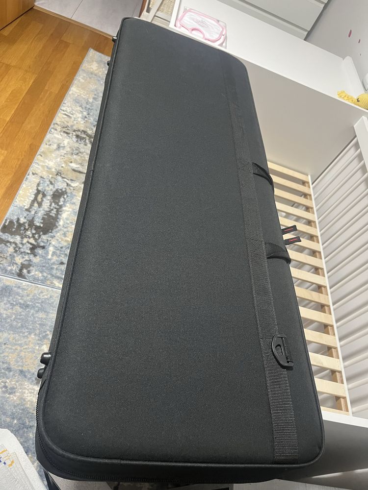 Case Semi Rígida Gator NOVA