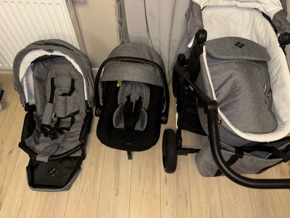 Wózek 3 w 1 używany przez 4 miesiące