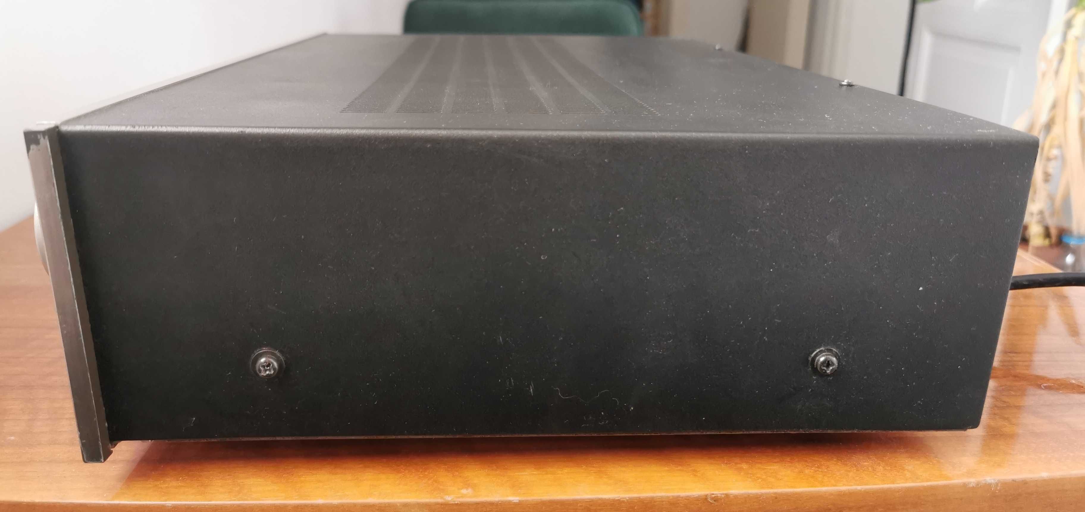 Wzmacniacz Luxman L-230