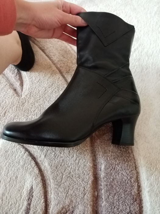 Шкіряні, Осінні чобітки з Італії.