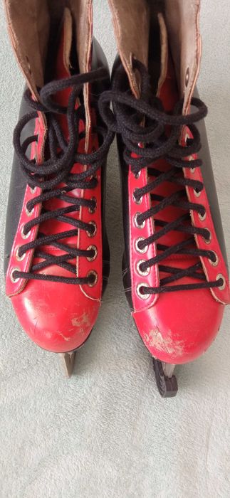 Łyżwy hokejowe skórzane Meteor .Rozmiar- 41.