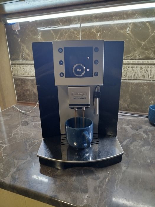 Кавоварка delonghi perfecta