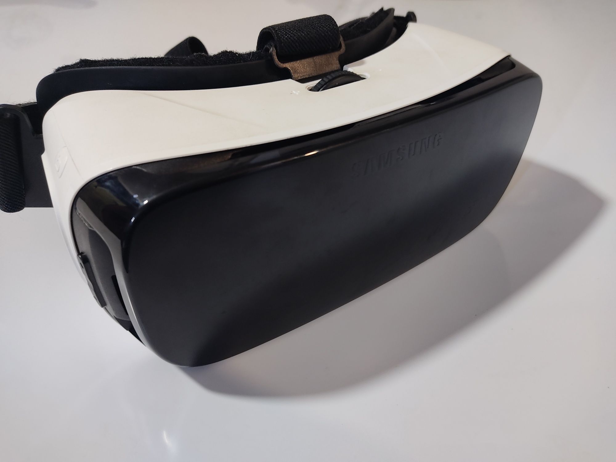 Окуляри віртуальної реальності Samsung gear VR